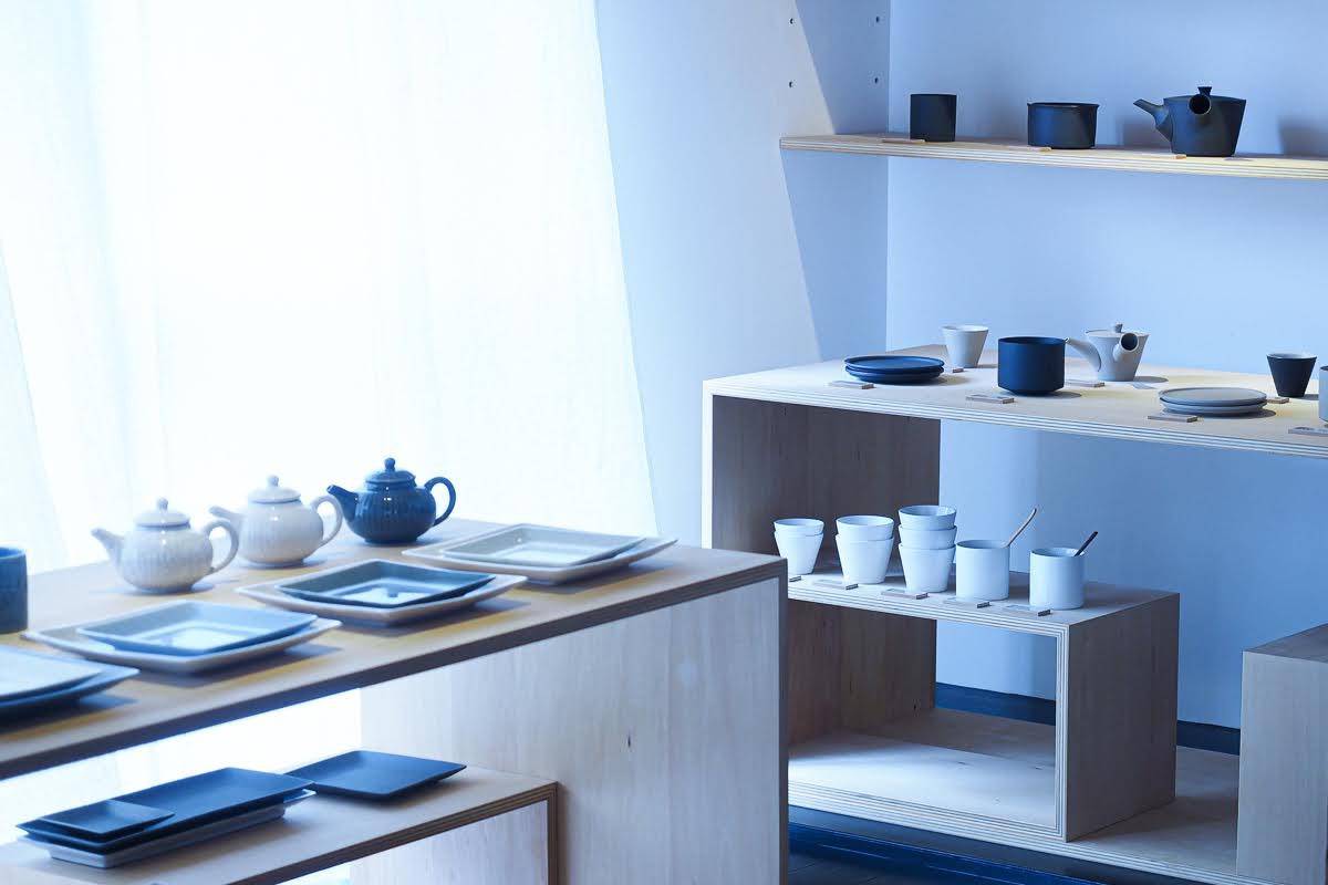 NANKEI POTTERY